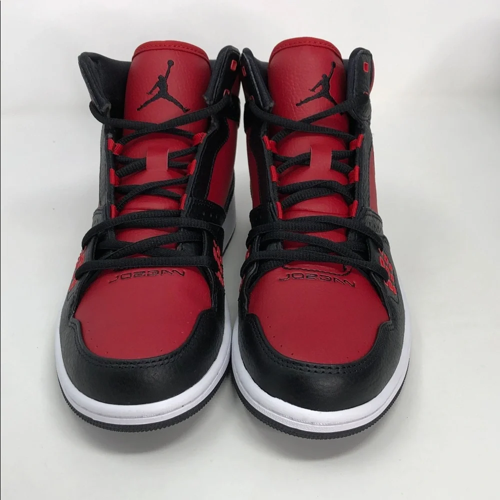 Nike Air Jordan 1 Flight Bred 372704-020 Men’s Sneakers - Size 13